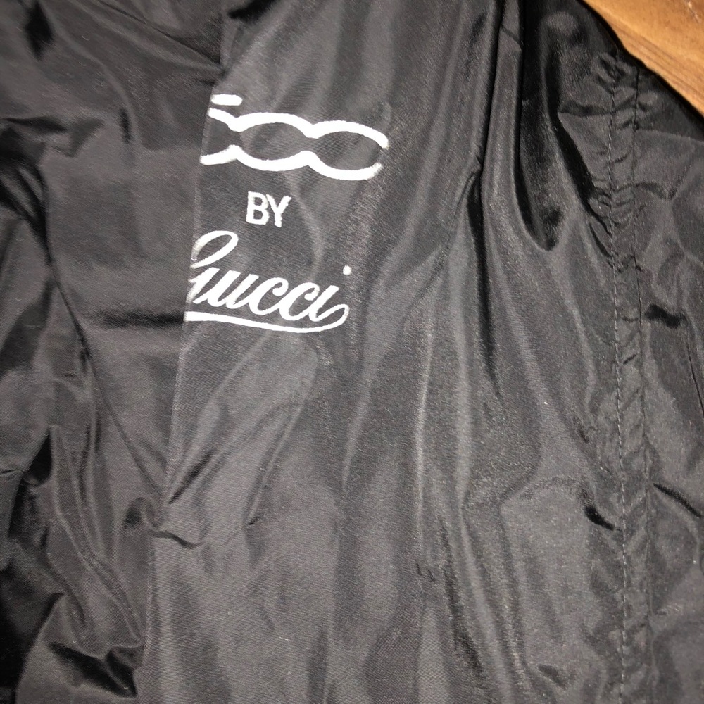 Authentic 500  Gucci jacket - Picture 2 of 7